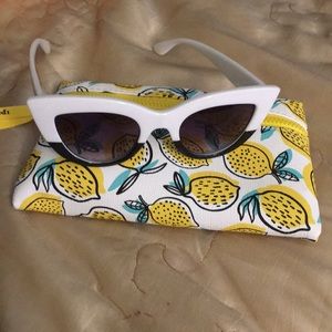 Sun glasses